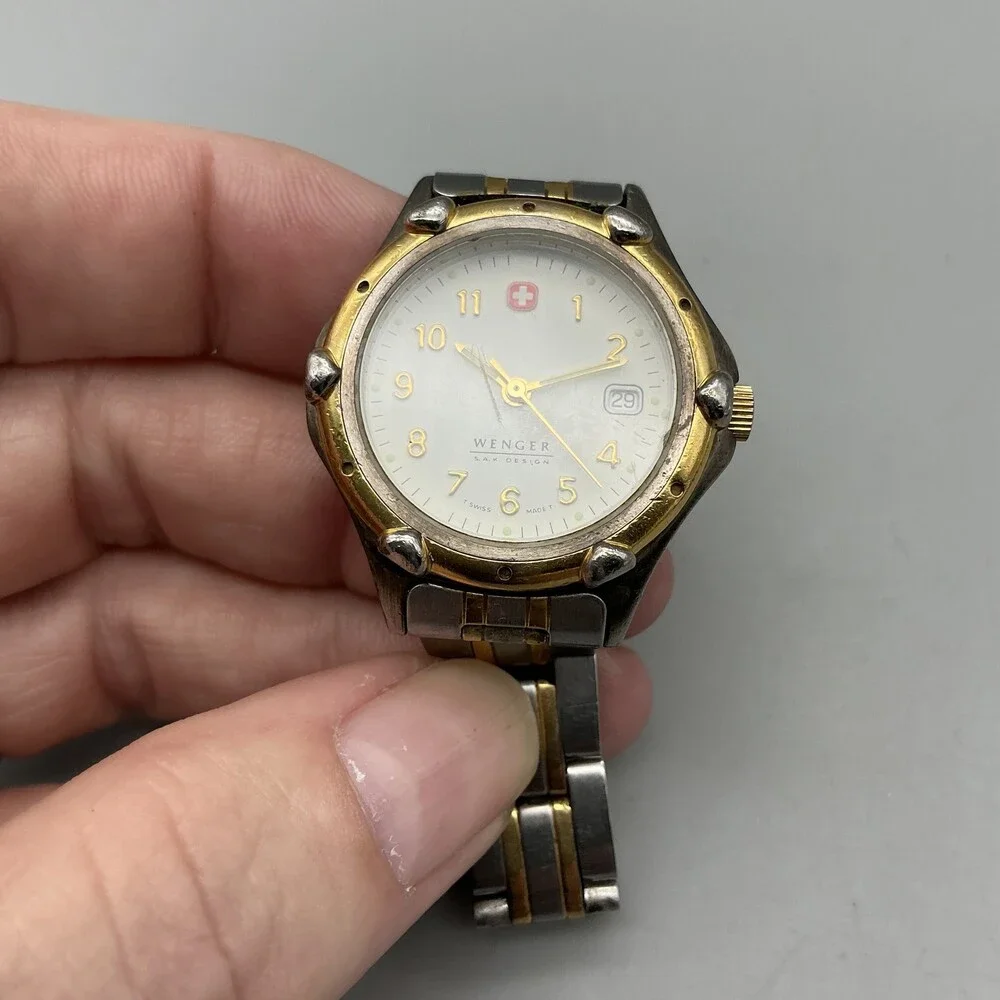 Wenger S.A.K. Design Womens Watch 29mm Two Tone Date Swiss New Battery 6